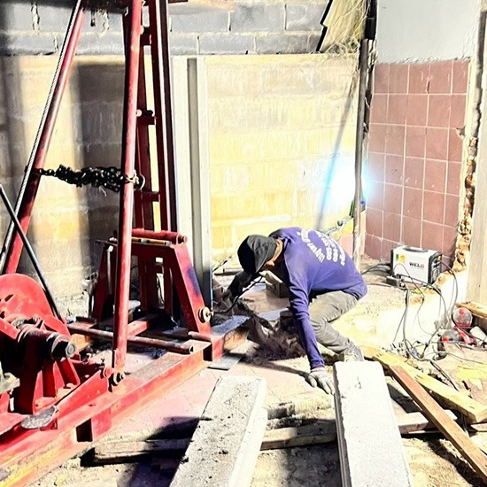 รับตอกเสาเข็มอาคารพาณิชย์และตึกแถว (Commercial Building Extension) - รับตอกเสาเข็มไมโครไพล์ไทรน้อย - ซีแอลพี เอ็นเตอร์ไพล์ โกรท